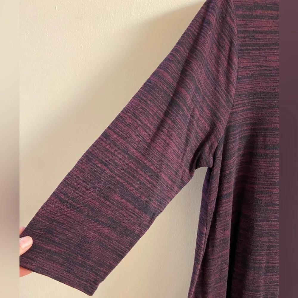 Torrid sweater tunic length burgundy 3/4‎ sleeves 1X